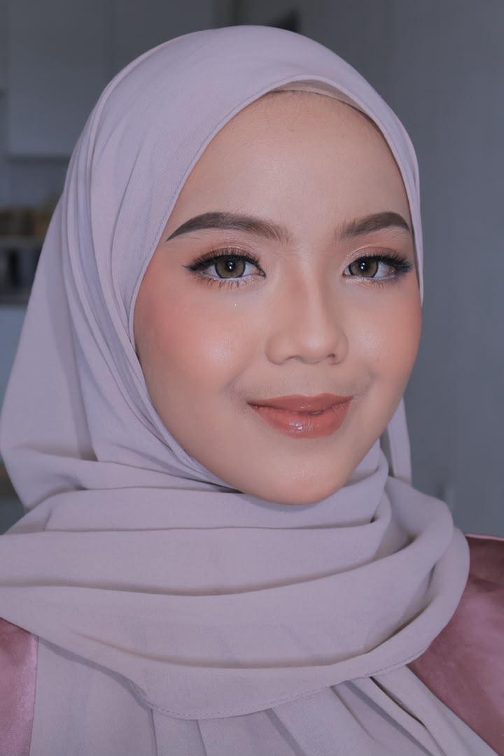 Makeup event dengan kemasan elegan